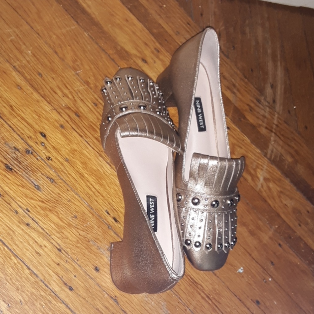 Nine West leather gold loafers